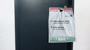 maximum social distancing