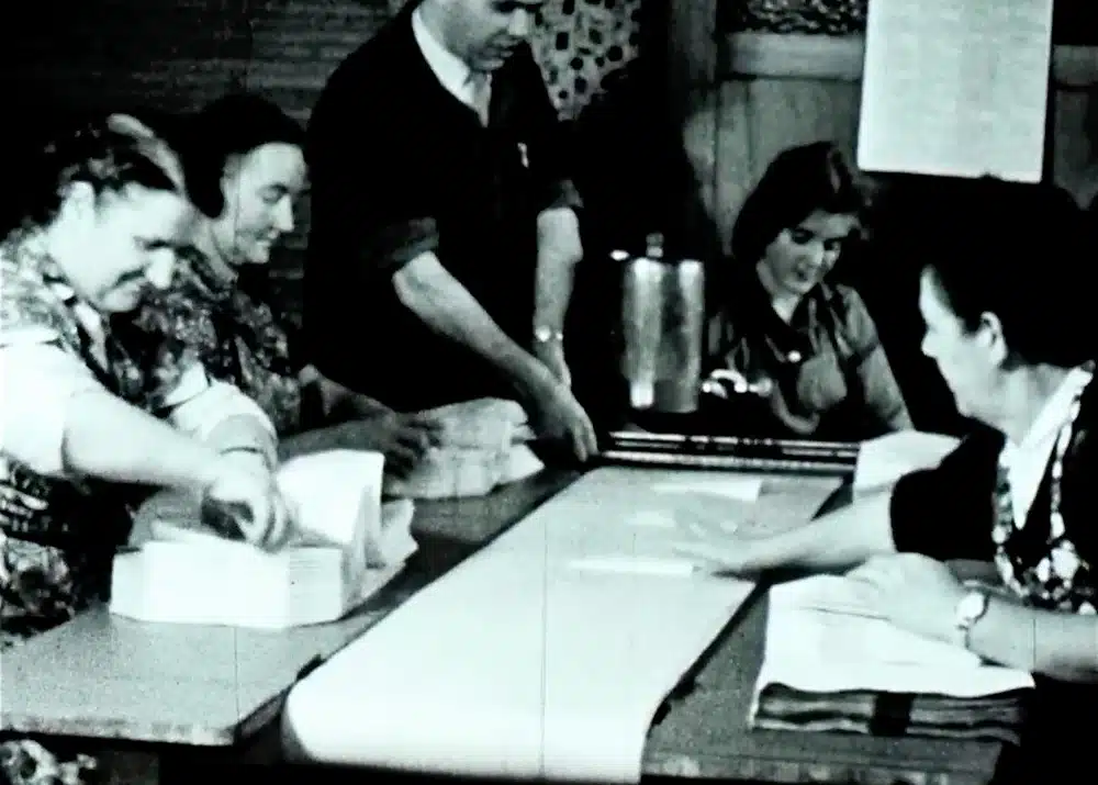 1959 - DEBATIN Handarbeit in der Produktion